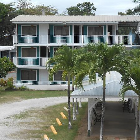 Hotel Perichi'S カボ・ロホ エクステリア 写真